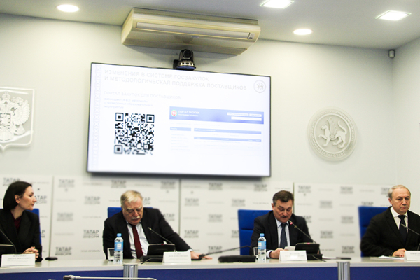 &laquo;Задача &ndash; агрессивный маркетинг на сопредельных территориях!&raquo;: как Геллер и Зиатдинов наставляли МСБ