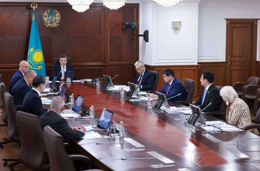 «Спрос будет жёсткий», — Бектенов потребовал ускорить подготовку к отопительному сезону