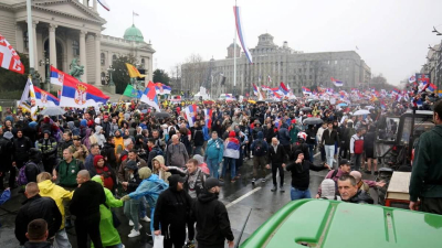 "Я не уйду!" – Вучич ответил на протесты в Белграде