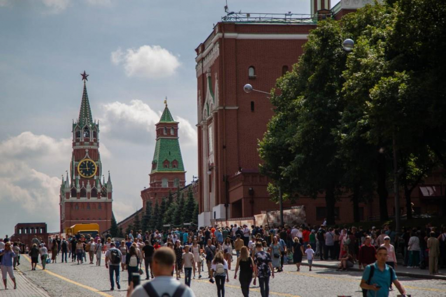 В Кремле прокомментировали планы Дональда Трампа в отношении Луны