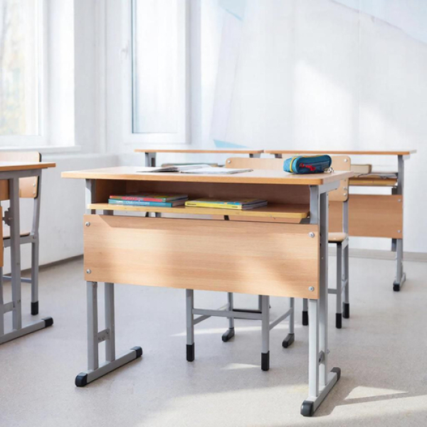 В школе Красноярска восьмиклассница подожгла одноклассника