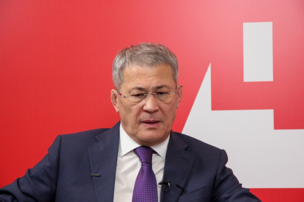 &laquo;Автомат пластиковый, а нож настоящий&raquo;: Хабиров об уроках нападения школьника на гимназию в Уфе