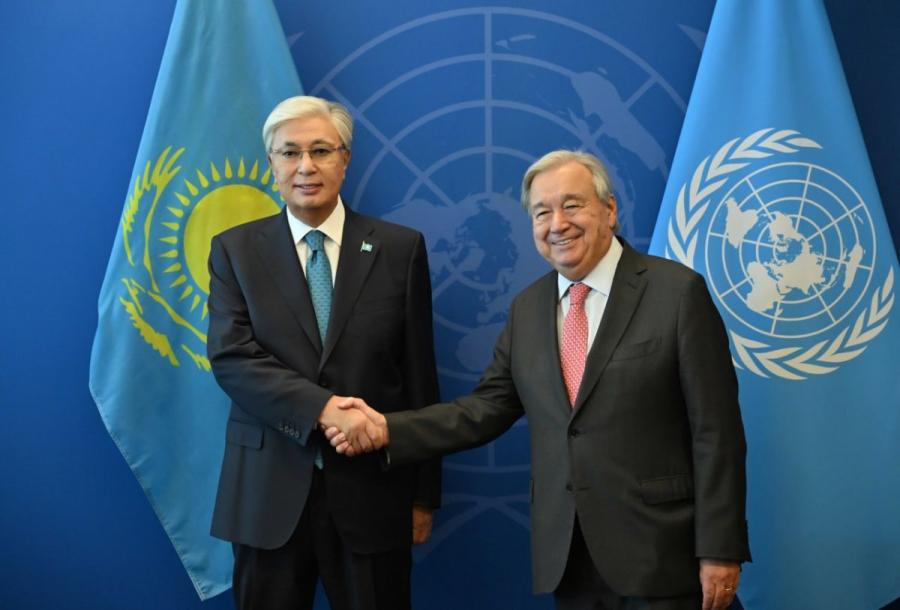 Касым-Жомарт Токаев провел встречу с генсеком ООН