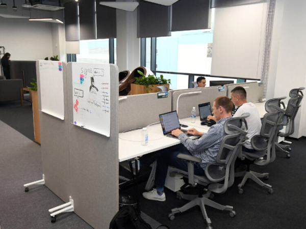 Татарстанцам рассказали, кому начислят повышенную зарплату за февраль