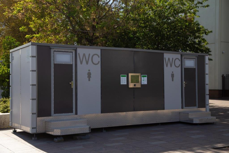 В центре Москвы заработали общественные туалеты