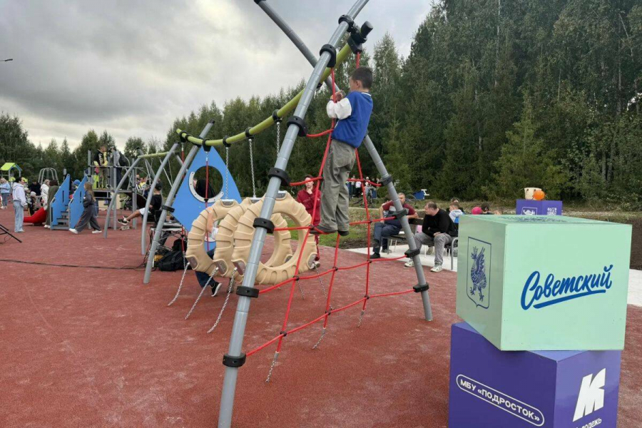 В жилом массиве Чебакса в Казани открылась новая спортивная площадка