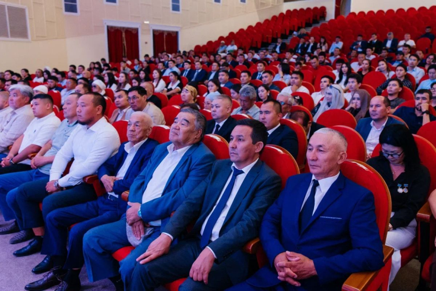 День строителя в Атырау: награды, новые объекты и планы развития