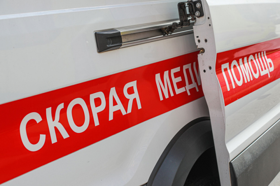 Украинский дрон налетел на гражданский автобус под Белгородом