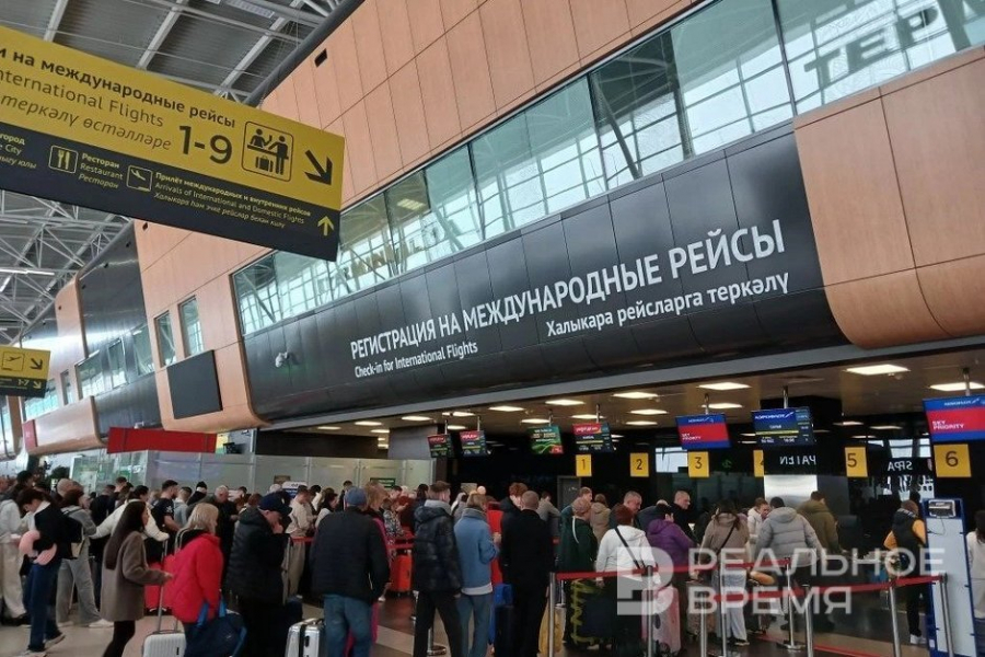 В аэропорту Казани задерживаются рейсы в Москву, Сочи и Петербург