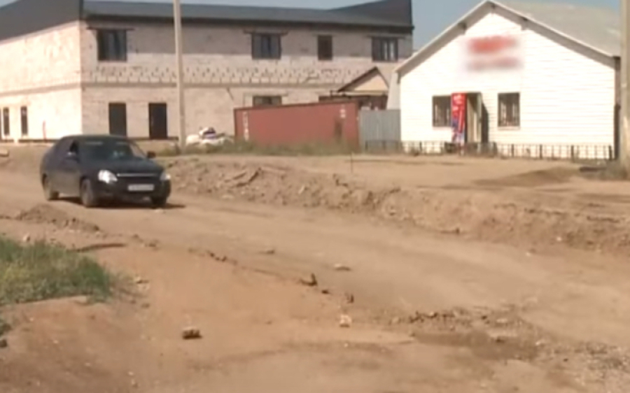 Ремонт дороги пообещали ускорить в Актобе