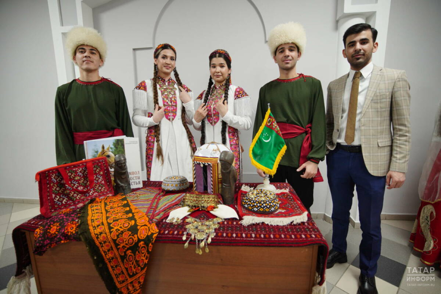 В КФУ прошел Международный весенний фестиваль &laquo;Науруз&raquo;