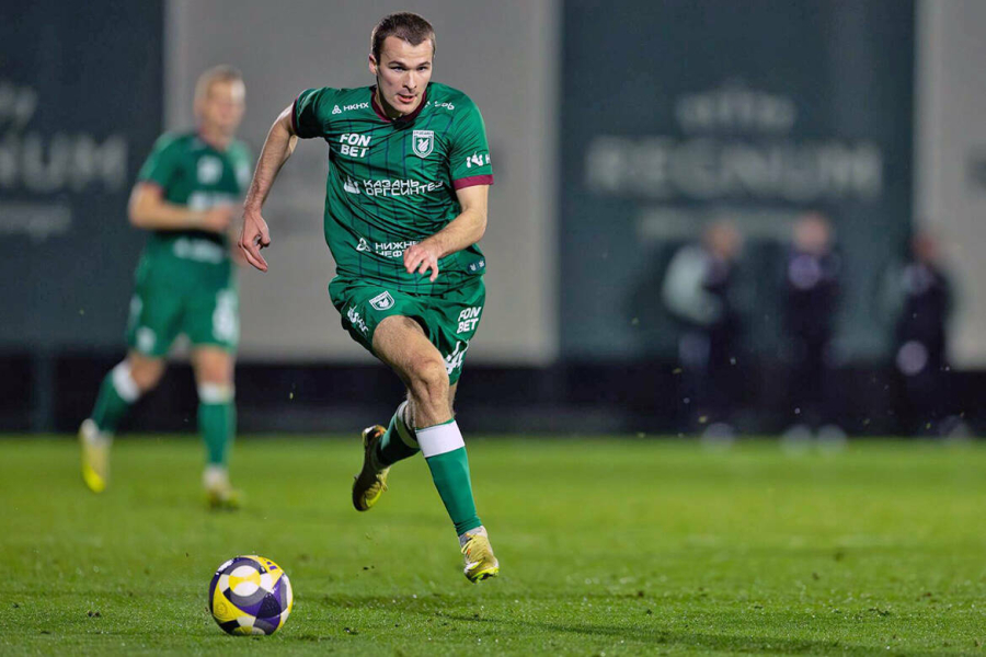 Кузнецов: &laquo;Рахимов не главный тренер, чтобы что-то доказывать. Надо пробиваться у Артиги&raquo;