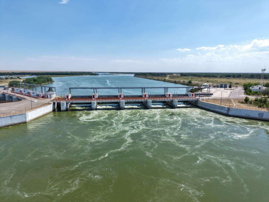 Бектенов поручил ускорить реконструкцию водных объектов в Туркестанской области