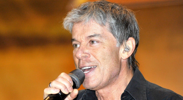 Жена Олега Газманова показала, как выглядела в 18 лет