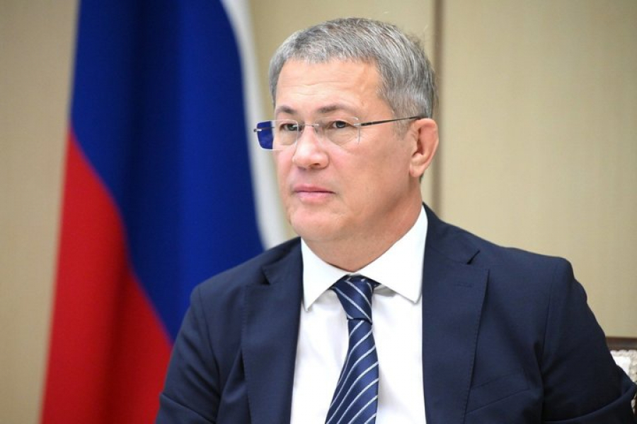 Над Уфой сбили беспилотник, обломки вызвали задымление