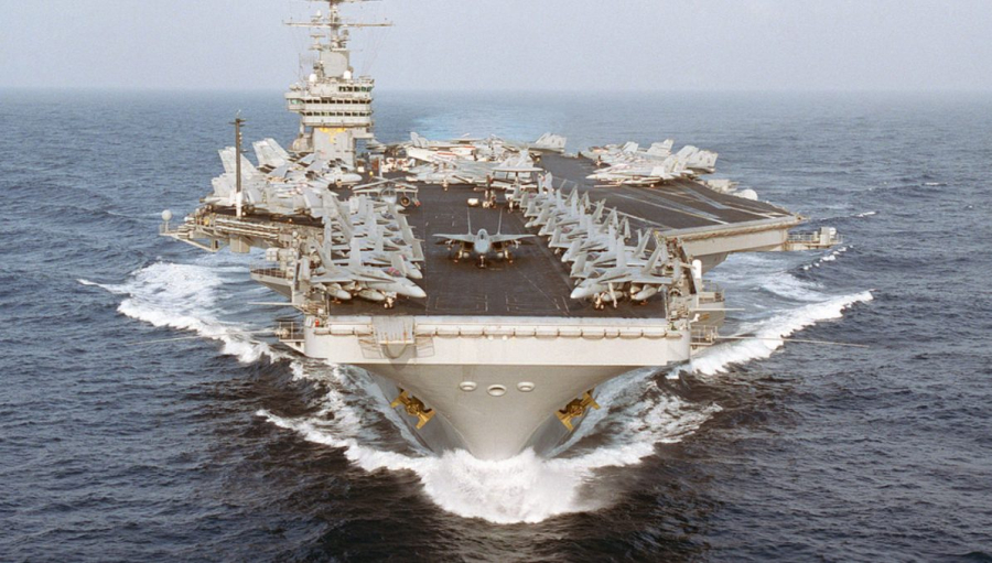 Bloomberg: у горевшего авианосца ВМС США USS Gerald R. Ford нашли новые проблемы