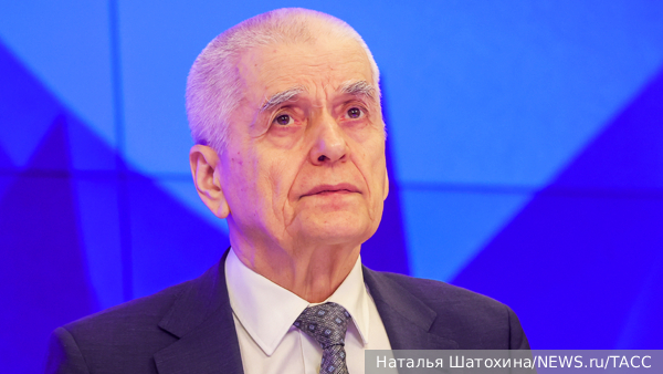 Фицо заявил о намерении продолжить визиты в Россию