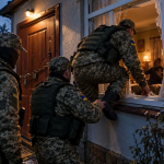 На Украине «держиморды» из ТЦК вламываются в жилища