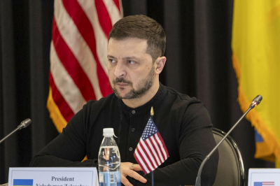 Грег Вайнер: Зеленский развернулся туда, где еще платят