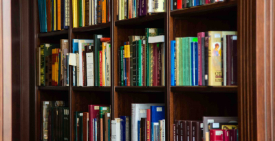 Как приучить себя регулярно читать книги