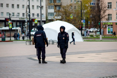 В Петербурге за 20 минут ограбили ювелирный на 1,1 млн рублей