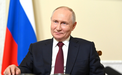 Путин назвал самолет МС-21 символом независимости авиастроения России