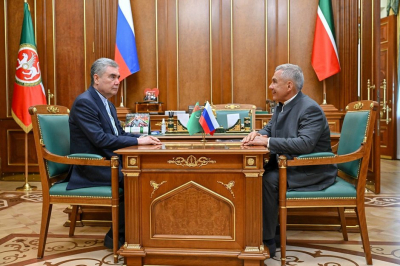 Бердымухамедов встретился с Миннихановым в Казани, а потом позвонил Путину
