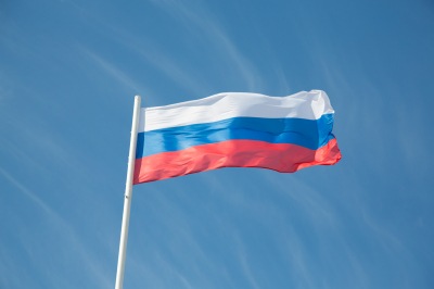 Глава МОК Ковентри не нашла нарушения в российском флаге на шлеме Фишналлера