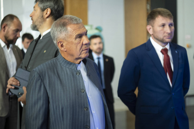 Минниханов призвал быстрее разрабатывать беспилотные системы