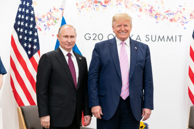 «Путин будет рад»: что говорят в Кремле о визите Трампа в Москву