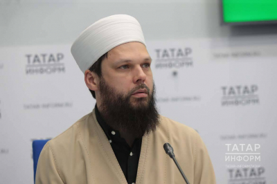 Булат Мөбәраков корбан чалу турында: «Чалынасы хайванның яшенә игътибар итәргә кирәк»