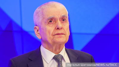 Фицо заявил о намерении продолжить визиты в Россию